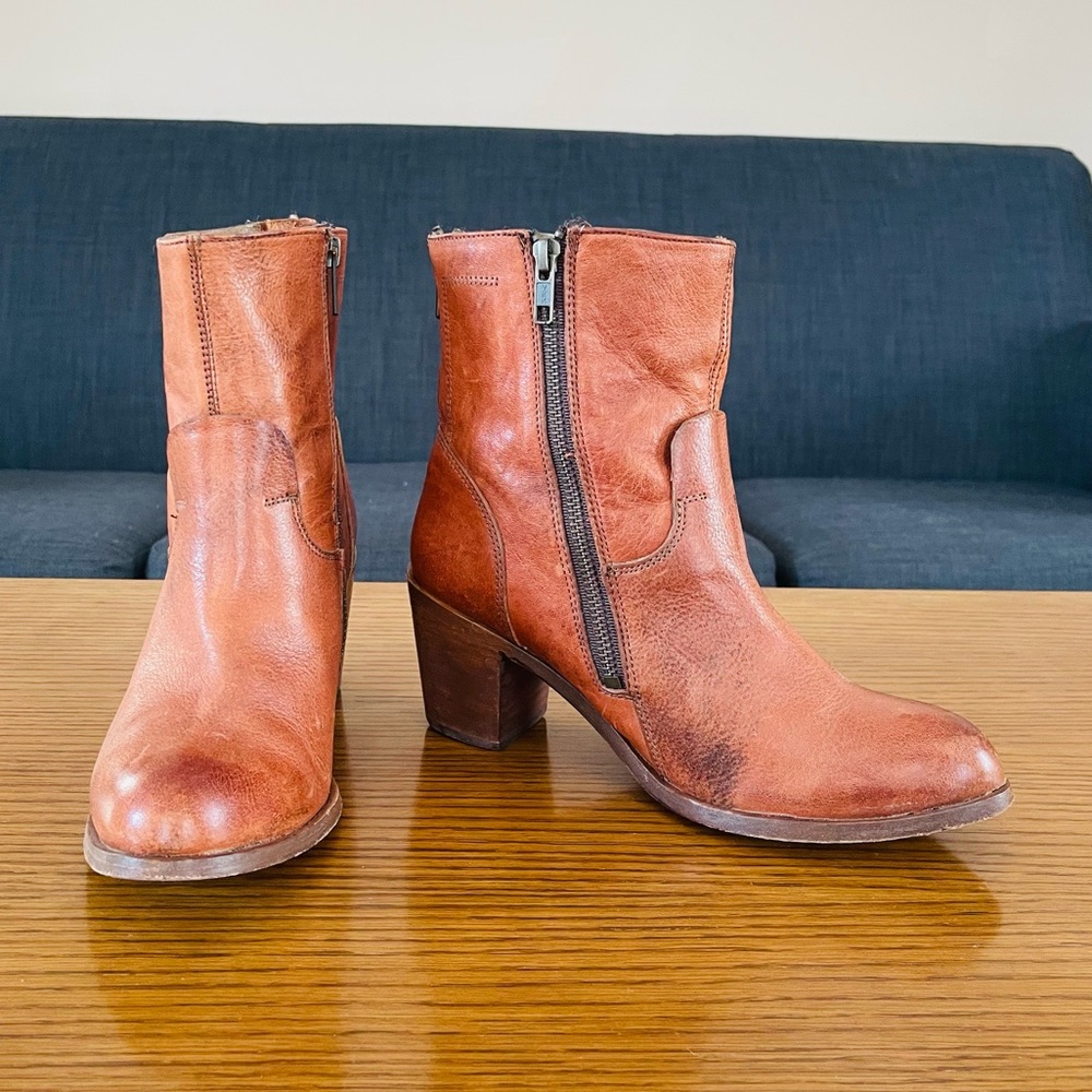 Dolce Vita Boots Women’s Sz 7.5
